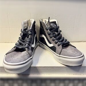 NWT Vans SK8-Hi Zip